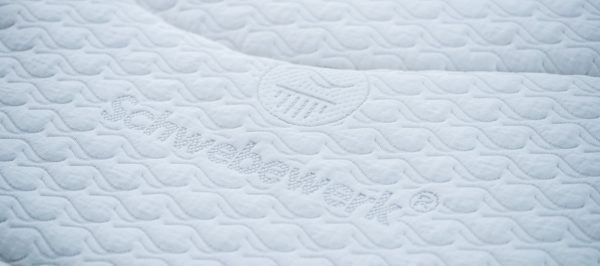 Topper der Matratze mit Milbenschutz